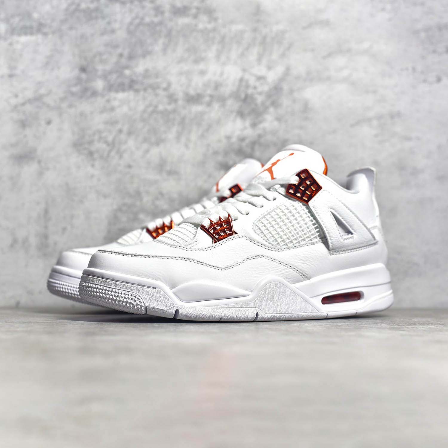 9ffdec1d Nike Air Jordan 4 Retro Metallic Red - Image 1